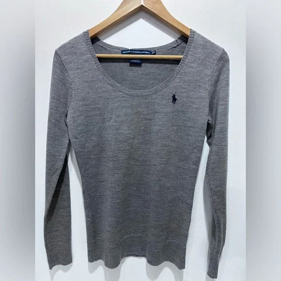 Ralph Lauren Sport Women’s Gray Long Sleeve 100% Merino Wool Sweater Size S - Picture 1 of 8